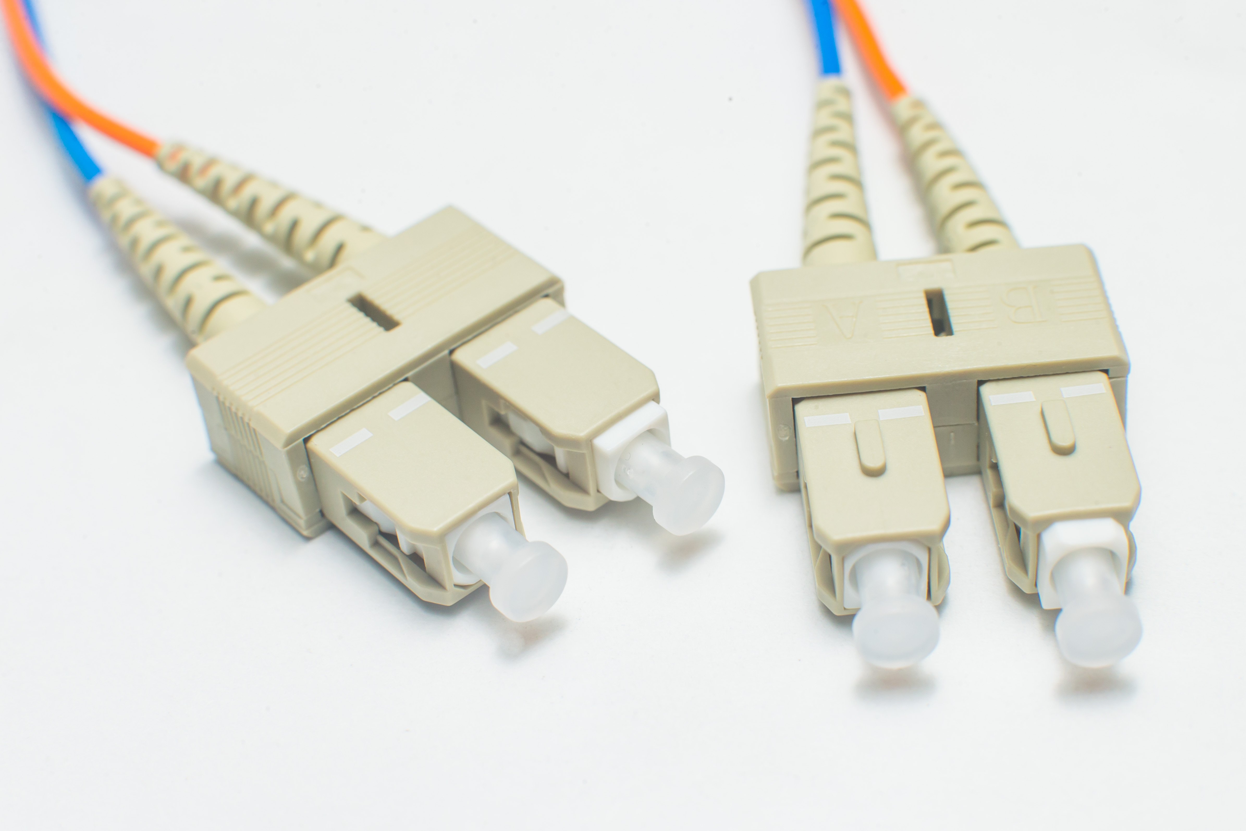 Indoor/Outdoor 12-Strand Multimode 62.5 Fiber Optic Cable Custom Cuts Per 1ft 